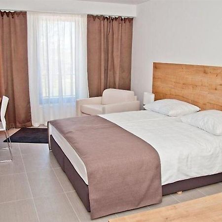 Hotel Residence Ac San Marino Lopar Eksteriør billede